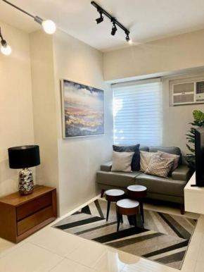 Kazoku 2BR Family Condo at Shaw